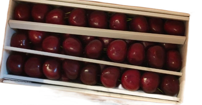 Черешня в ящике (около 1.5 кг) красная