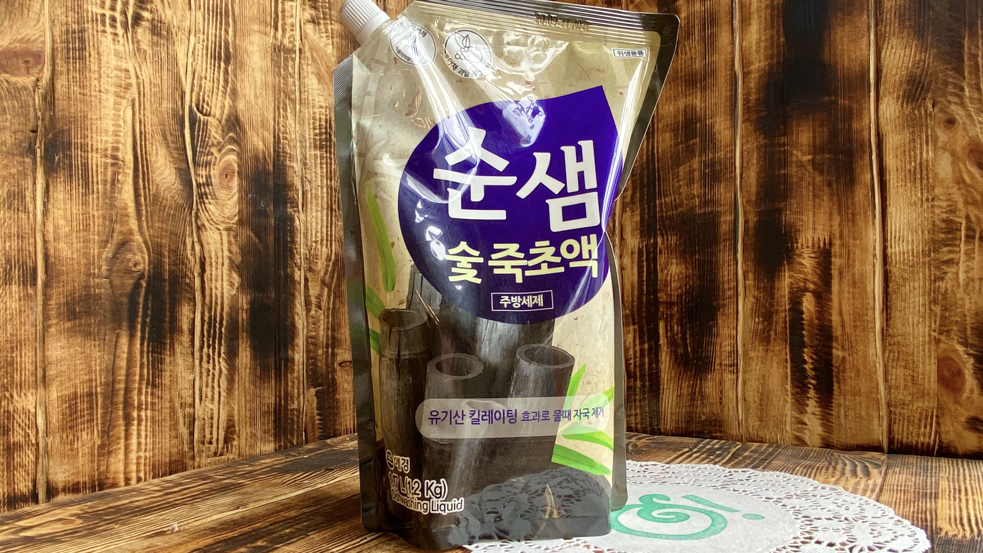 Средство для мытья посуды Сунсэм Бамбуковый уголь Корея 1,2 литра