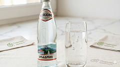 Вода минеральная "Боржоми" 0,5л