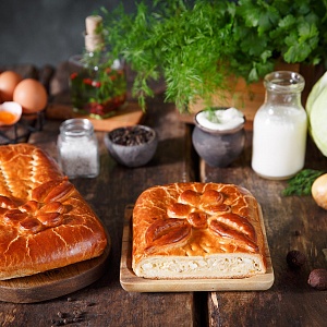 Пирог &quot;Акуловский&quot; с капустой  350 г (половинка) Крафтовый