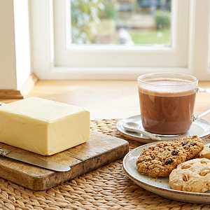 Масло сливочное Вологда 82.5% (Зл)