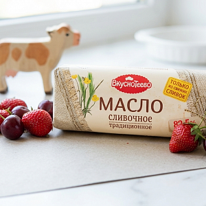Масло сливочное вкуснотеево 400 гр 82,5%